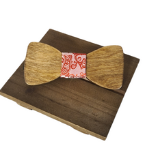 Load image into Gallery viewer, The Oak Wooden Bow-tie
