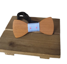 Load image into Gallery viewer, Oak Wooden Bow-tie
